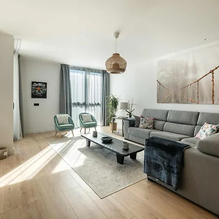 Апартаменты Riverview